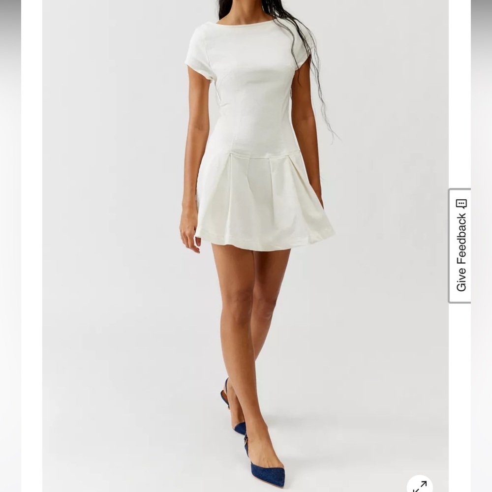 Urban Outfitters White Open-Back Mini Dress with Bow - Picture 5 of 7